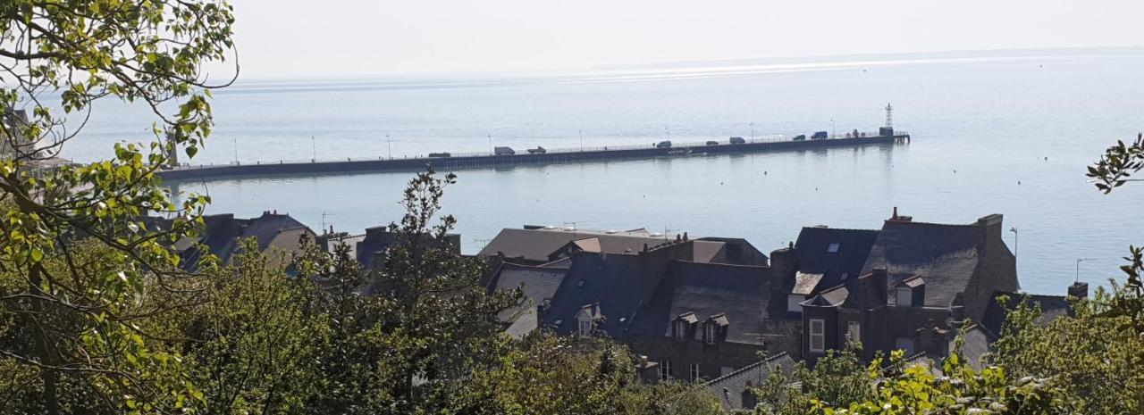 Port De La Houle - Beau 3 Pieces Classe 3 Etoiles Avec Garage Prive Канкаль Екстер'єр фото